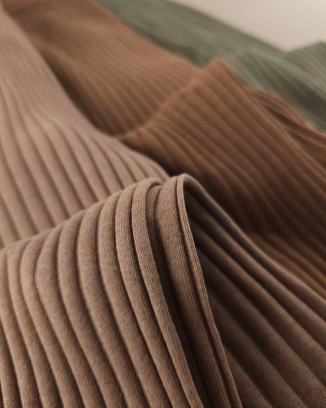 Drop soft trouser
