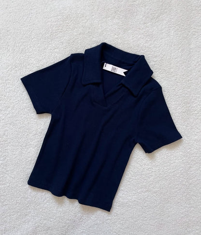 Ribbed Chic V Neck Polo